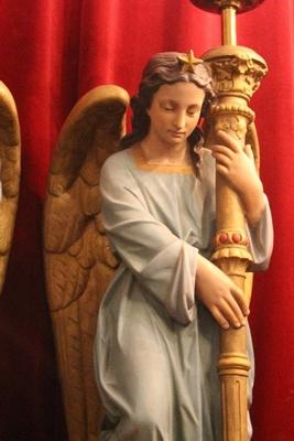 Matching Pair Of Angels With Lighting. Height Without Lights 90 Cm. style Gothic - style en Terra-Cotta polychrome, France 19th century ( anno 1875 )