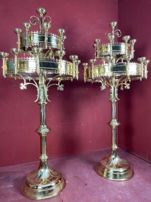 Matching Pair Of Candelabra. style Gothic - style en Brass / Bronze / Polished and Varnished, Belgium  19 th century ( Anno 1890 )