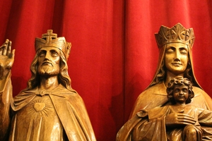 Statues  King Christ And St. Mary With Child. Signed E De Soil style ART - DECO en hand-carved wood , Dutch 20th century (1920)