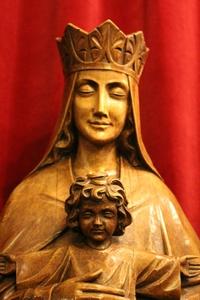 Statues  King Christ And St. Mary With Child. Signed E De Soil style ART - DECO en hand-carved wood , Dutch 20th century (1920)