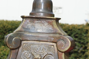 Candle Sticks style baroque en Bronze, France 19th century