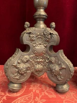 Candle Sticks Measures Without Pin style Baroque en Pewter, Belgium 19th century