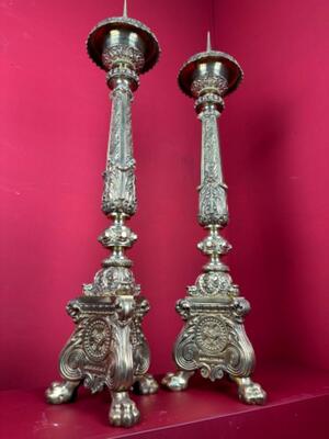 Candle Holders Measures Without Pin style Baroque - Style en Bronze, France 19 th century ( Anno 1865 )