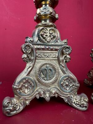 Candle Holders Measures Without Pin style Baroque - Style en Bronze, France 19 th century ( Anno 1875 )