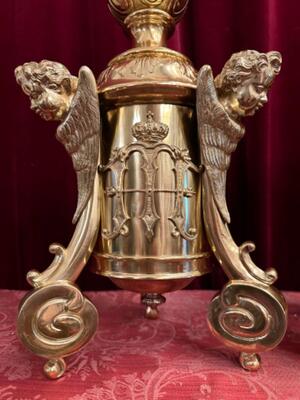 Exceptional Candle Sticks All Sides Are The Same Full Bronze Angels ! style Baroque - Style en Brass / Bronze / Polished and Varnished, Belgium  19 th century ( Anno 1855 )