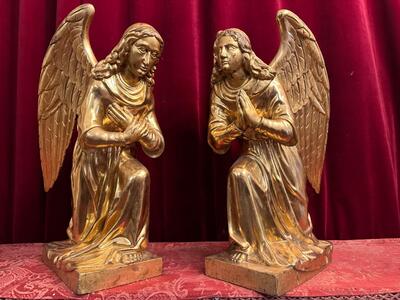 Kneeling Angels style Baroque - Style en Wood totally gold-leaf covered., Southern Germany 18 th century ( Anno 1775 )