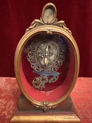 Reliquary - Relics: S. Vigilantii Mart. S. Bonifacii Mart. style Baroque - Style en Wood / Glass / Fabrics , Southern Germany 19 th century