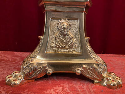 Candle Sticks Measures Without Pin en Brass / Bronze / Polished and Varnished, Belgium  19 th century