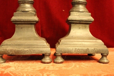 Candle Holders Signed : X Jzydar Teresinski. Measures Without Pin style Empire en Tin, Poland 1803 RoHu