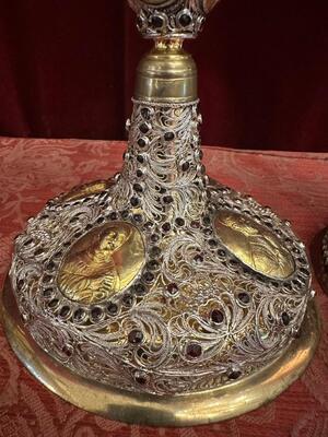 Exceptional Chalice & Ciborium By : Silversmith Adolf Tutsch. en  Silver / Filigree / Silver Marks Present / Stones, Austria 19 th century