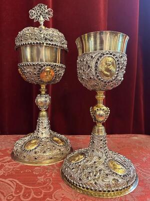 Exceptional Chalice & Ciborium By : Silversmith Adolf Tutsch. en  Silver / Filigree / Silver Marks Present / Stones, Austria 19 th century