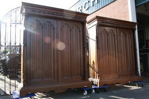 Cabinets style gothic en WOOD OAK, Belgium 19th century