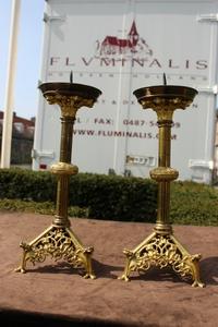 Candle Sticks style gothic en Brass / Bronze, France 19th century