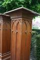 Statue Stands style gothic en WOOD OAK, Belgium 19th century