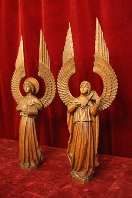 Angels style Gothic - style en hand-carved wood Oak, Belgium 19th century ( anno 1875 )