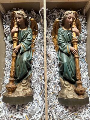 Pair Gothic - Style Angels