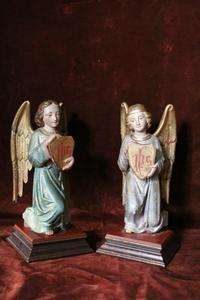 Angels style Gothic - style en hand-carved wood polychrome, Belgium 1870