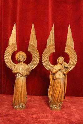 Angels style Gothic - style en hand-carved wood Oak, Belgium 19th century ( anno 1875 )