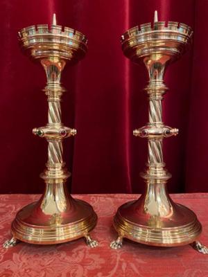 Candle Holders Measures Without Pin style Gothic - style en Brass / Bronze / Polished and Varnished / Stones, Belgium  19 th century