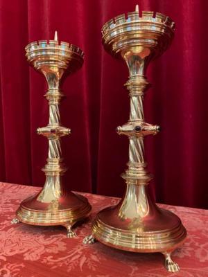 Candle Holders Measures Without Pin style Gothic - style en Brass / Bronze / Polished and Varnished / Stones, Belgium  19 th century