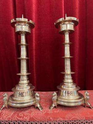 Candle Holders Measures Without Pin style Gothic - Style en Bronze / Polished and Varnished, Belgium  19 th century ( Anno 1855 )