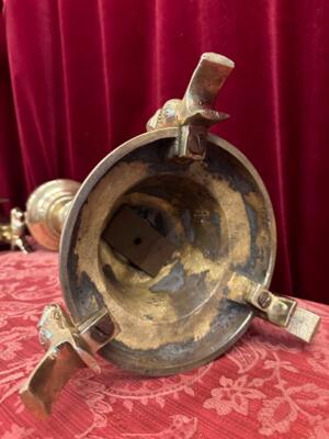 Candle Holders Measures Without Pin style Gothic - Style en Bronze / Polished and Varnished, Belgium  19 th century ( Anno 1855 )