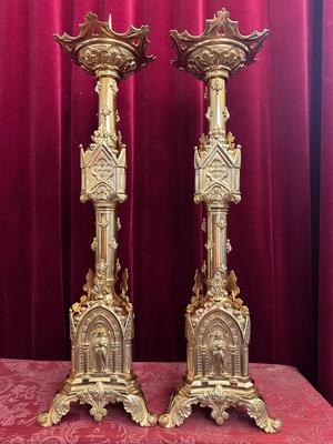 Candle Holders Measures Without Pin style Gothic - Style en Bronze / Polished and Varnished, France 19 th century ( Anno 1885 )