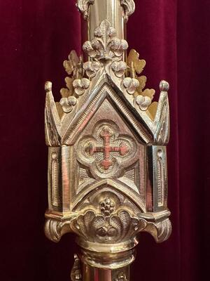 Candle Holders Measures Without Pin style Gothic - Style en Bronze / Polished and Varnished, France 19 th century ( Anno 1885 )