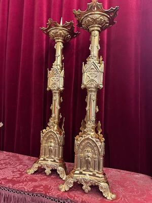 Candle Holders Measures Without Pin style Gothic - Style en Bronze / Polished and Varnished, France 19 th century ( Anno 1885 )