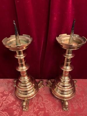 Candle Sticks Measures Without Pin style Gothic - Style en Bronze, Belgium 19th century