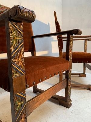 Chairs style Gothic - style en Oak wood / Red Velvet, Belgium 19th century