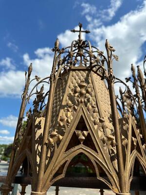 Chapels style Gothic - Style en Iron, 19 th century ( Anno 1865 )