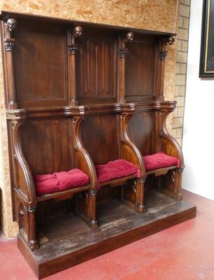 Choir Seats  style Gothic - Style en Oak wood, Belgium  19 th century