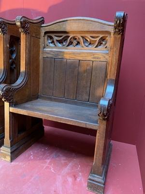 Choir - Stalls style Gothic - style en Oak Wood, England 19 th century