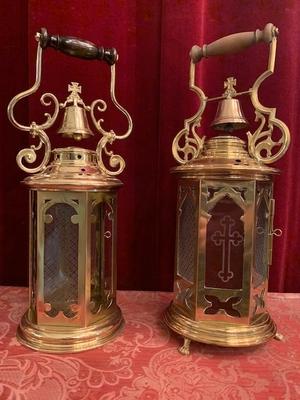 Communion Lanterns style Gothic - style en Brass / Polished / New Varnished / Glass, Belgium 19th century ( anno 1875 )