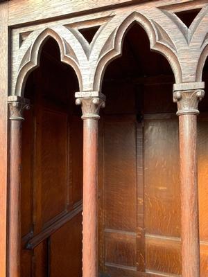 Confessionals style Gothic - style en Oak wood, ANTWERP – BELGIUM    19th century