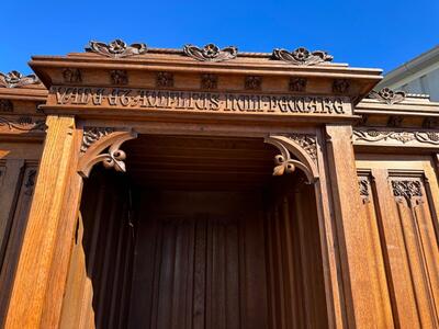 Confessionals  style Gothic - Style en Oak wood, Belgium  19 th century