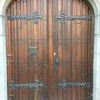 Exceptional Church Doors.  style Gothic - style en Oak wood, Belgium 19th century / 1905