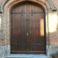 Exceptional Church Doors.  style Gothic - style en Oak wood, Belgium 19th century / 1905