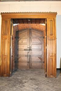 Exceptional Church Doors.  style Gothic - style en Oak wood, Belgium 19th century / 1905