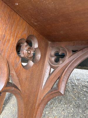 Hanging Pedestals style Gothic - Style en Oak wood, Belgium  19 th century ( Anno 1885 )