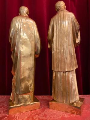 Left : Bronze Statue Imagination St. Clemens Maria Hofbauer Patron Of Vienna. Right : Bronze Statue Imagination St. Benedict Joseph Labre. style Gothic - style en Bronze / Polished and Varnished, France 19 th century ( Anno 1880 )