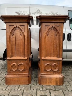 Pedestals style Gothic - style en Oak wood, Belgium