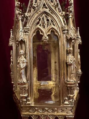 Reliquaries style Gothic - Style en Bronze / Polished and Varnished / Glass, France 19 th century ( Anno 1865 )