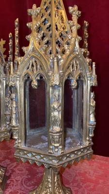 Reliquaries style Gothic - style en Bronze Gilt, France 19 th century ( Anno 1875 )