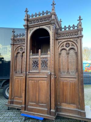 Matching Confessionals style Gothic - style / Romanesque en Oak wood, Roeselare St Amandus Church Belgium 19 th century ( Anno 1865 )