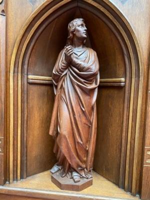 Matching Solid Oak Niches Fully Hand-Carved Sculptures Of St. Mary & St. John style Gothic - style / Romanesque en Oak Wood, France 19 th century ( Anno 1875 )