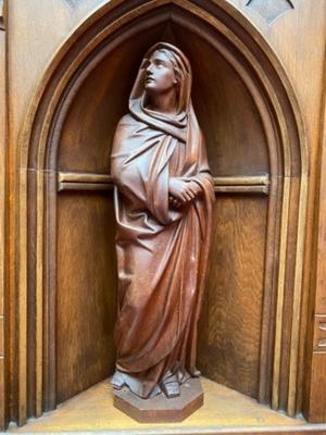 Matching Solid Oak Niches Fully Hand-Carved Sculptures Of St. Mary & St. John style Gothic - style / Romanesque en Oak Wood, France 19 th century ( Anno 1875 )