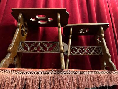 Stools style Gothic - Style en Oak wood, Belgium  19 th century