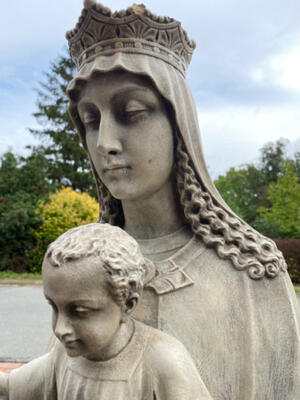 St. Mary & Joseph Statue Signed: J.P. Maas & Zn Haarlem style Jugendstil en Hand - Carved Sandstone , Haarlem Netherlands 20 th century ( Anno 1925 )